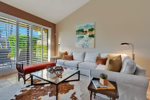 313 Appaloosa Way, Palm Desert, CA 92211