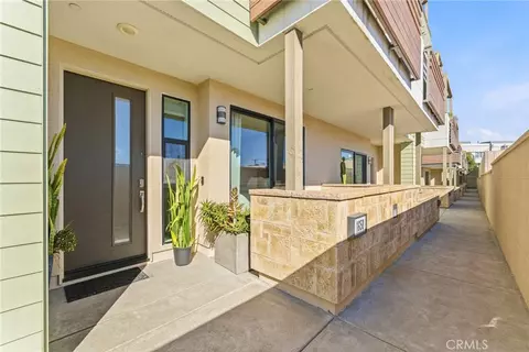1650 Topanga Ave, Costa Mesa, CA 92627