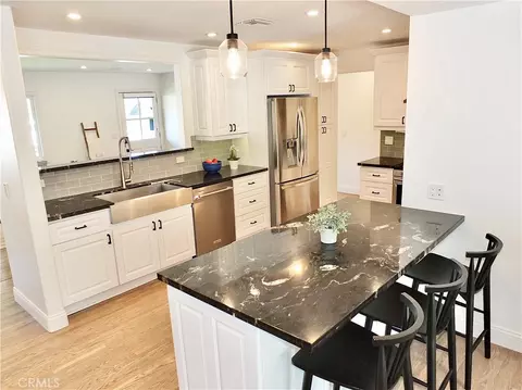 2443 Fordham, Costa Mesa, CA 92626