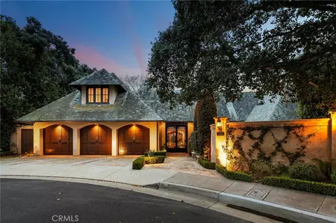7 Lochmoor, Newport Beach, CA 92660
