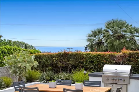 246 Fairview St, Laguna Beach, CA 92651