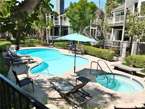 2330 Vanguard #F102, Costa Mesa, CA 92626