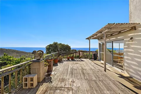 2555 Temple Hills Dr, Laguna Beach, CA 92651
