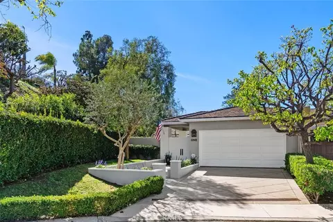 1 Rue Deauville, Newport Beach, CA 92660