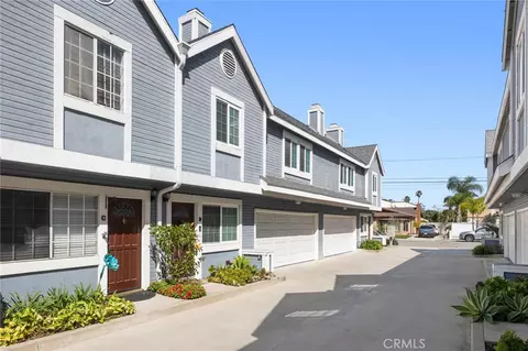133 Cecil Pl #B, Costa Mesa, CA 92627