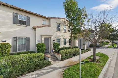 15204 Cambridge St, Tustin, CA 92782