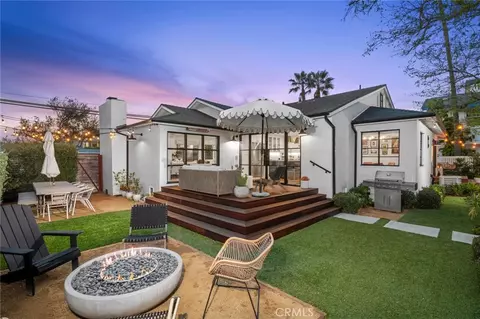 206 Del Mar Ave, Costa Mesa, CA 92627