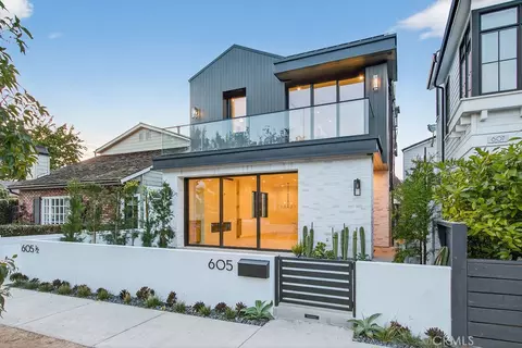 605 Carnation Ave, Corona Del Mar, CA 92625