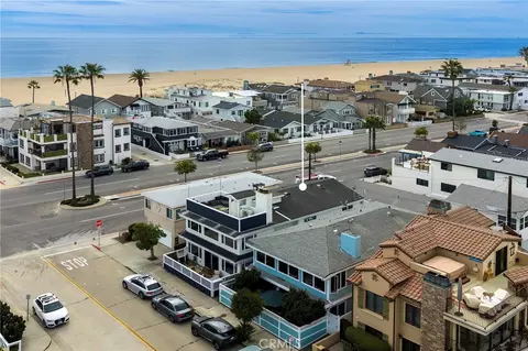 203 8th, Newport Beach, CA 92661