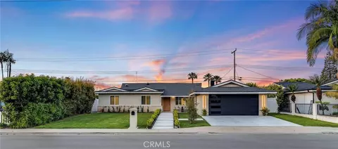 1608 Elm, Costa Mesa, CA 92626