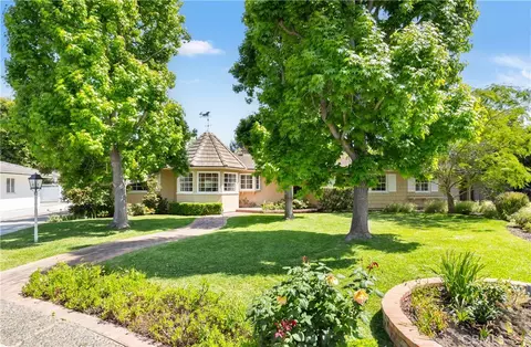 2401 Sierra Vis, Newport Beach, CA 92660