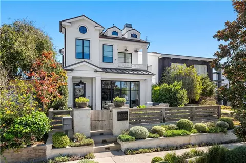 302 Orchid Ave, Corona Del Mar, CA 92625