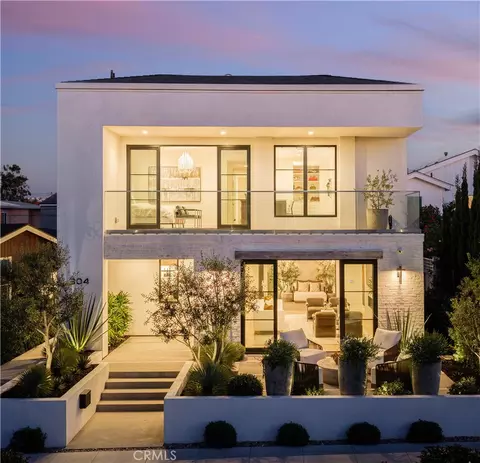 304 Goldenrod Ave, Corona Del Mar, CA 92625