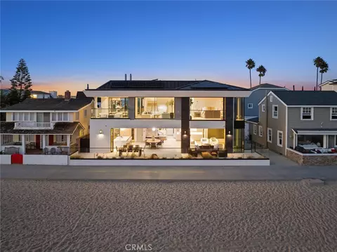 706 W Oceanfront, Newport Beach, CA 92661