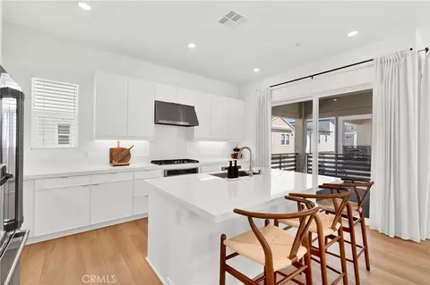 Kitchen - 74 Dudley, Irvine, CA 92618 photo 3 of 4
