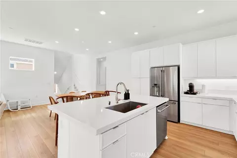 Kitchen - 74 Dudley, Irvine, CA 92618 photo 4 of 4