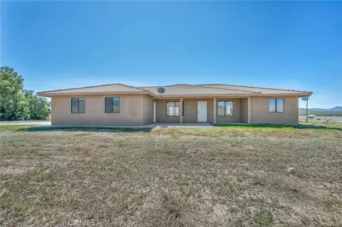 204 Charleston Ave, Shoshone, CA 92384