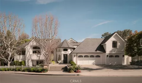 2 Royal Saint George Rd, Newport Beach, CA 92660