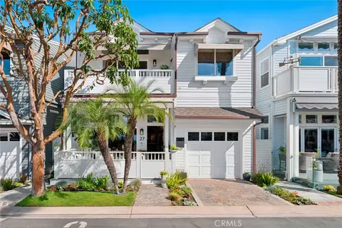 27 Beach Dr, Newport Beach, CA 92663