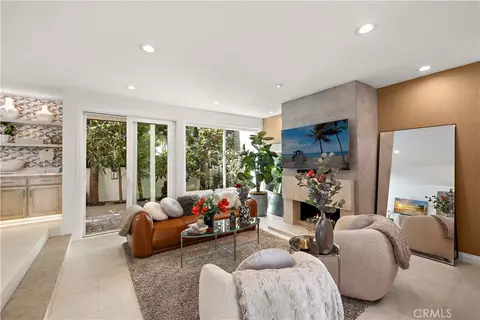 23 Canyon Crst, Corona Del Mar, CA 92625