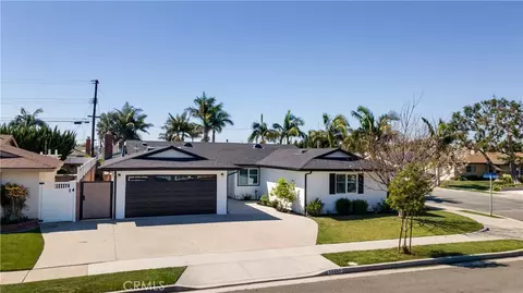 16281 Golden Gate Ln, Huntington Beach, CA 92649
