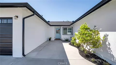 16281 Golden Gate Ln, Huntington Beach, CA 92649