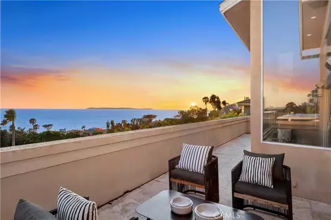 10 N Stonington Rd, Laguna Beach, CA 92651