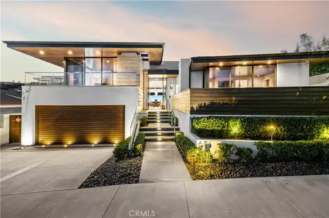 621 Malabar Dr, Corona Del Mar, CA 92625