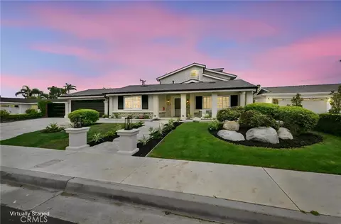 2972 Mindanao Dr, Costa Mesa, CA 92626