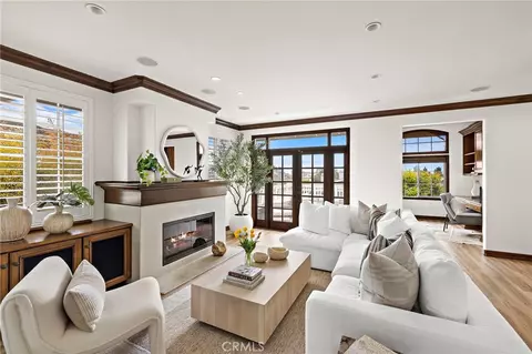 3611 Daffodil Ave #38, Corona Del Mar, CA 92625