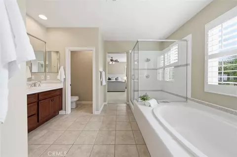Bath - 6 Versailles, Irvine, CA 92602 photo 2 of 3