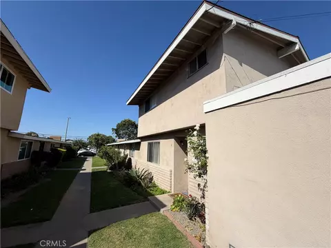 Exterior - 1383 Baker, Costa Mesa, CA 92626 photo 3 of 7