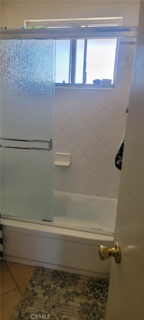 Bath - 1383 Baker, Costa Mesa, CA 92626 photo 1 of 1