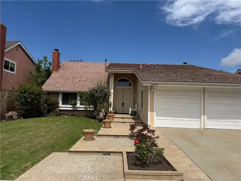 1806 Hummingbird, Costa Mesa, CA 92626