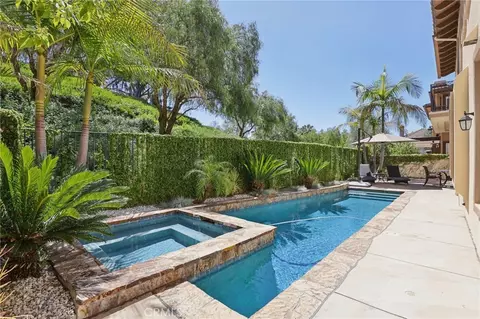 6 Westchester Ct, Coto De Caza, CA 92679