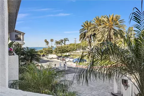 240 Nice Ln #114, Newport Beach, CA 92663