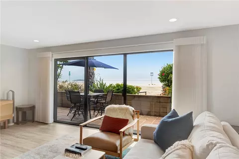 Living - 1200 E Ocean #12, Long Beach, CA 90802 photo 2 of 5