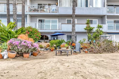 Exterior - 1200 E Ocean #12, Long Beach, CA 90802 photo 17 of 23