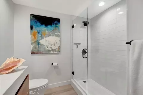 Bath - 1200 E Ocean #12, Long Beach, CA 90802 photo 4 of 4