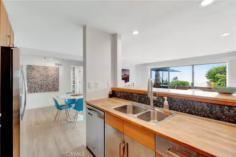 Kitchen - 1200 E Ocean #12, Long Beach, CA 90802 photo 3 of 3