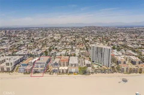 View/Area - 1200 E Ocean #12, Long Beach, CA 90802 photo 6 of 7