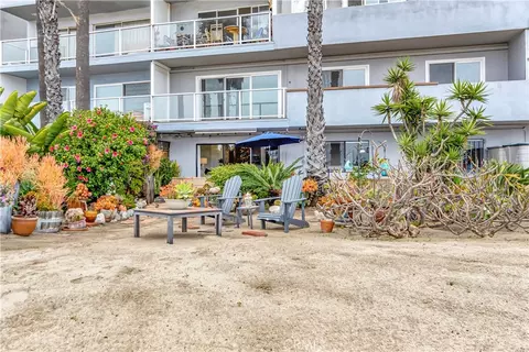 Exterior - 1200 E Ocean #12, Long Beach, CA 90802 photo 16 of 22
