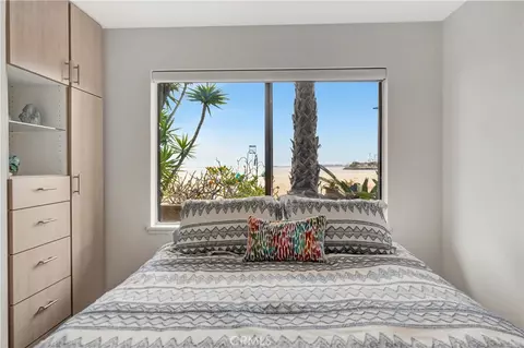 Bedroom - 1200 E Ocean #12, Long Beach, CA 90802 photo 7 of 9