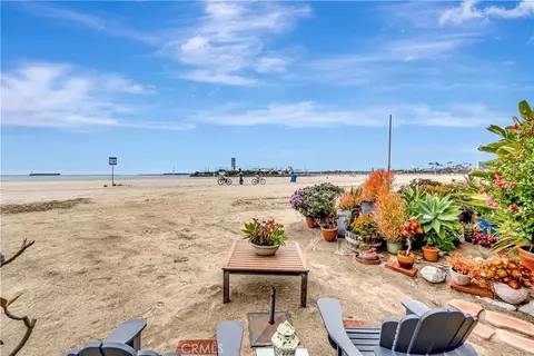 Exterior - 1200 E Ocean #12, Long Beach, CA 90802 photo 9 of 22