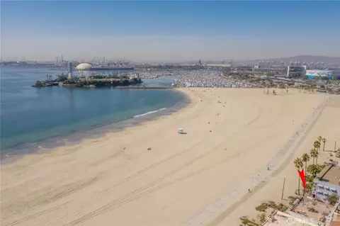 View/Area - 1200 E Ocean #12, Long Beach, CA 90802 photo 6 of 6