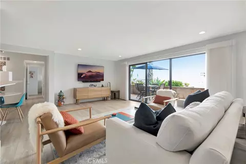 Living - 1200 E Ocean #12, Long Beach, CA 90802 photo 3 of 5