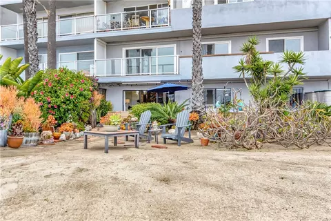 Exterior - 1200 E Ocean #12, Long Beach, CA 90802 photo 16 of 23