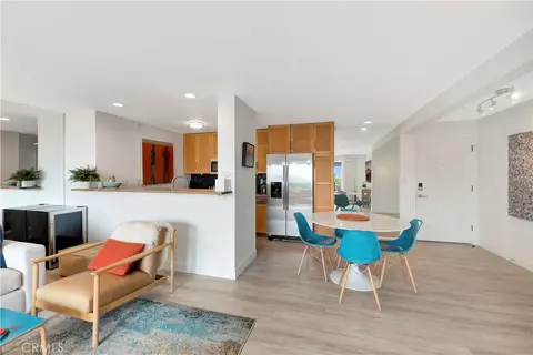 Dining - 1200 E Ocean #12, Long Beach, CA 90802 photo 3 of 5