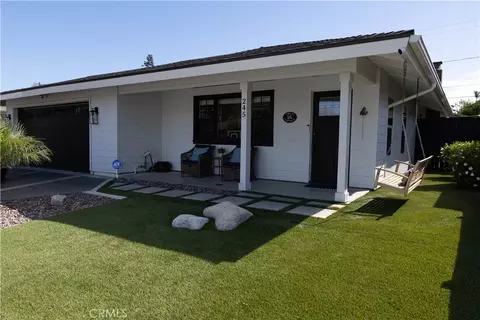 245 Brentwood, Costa Mesa, CA 92627