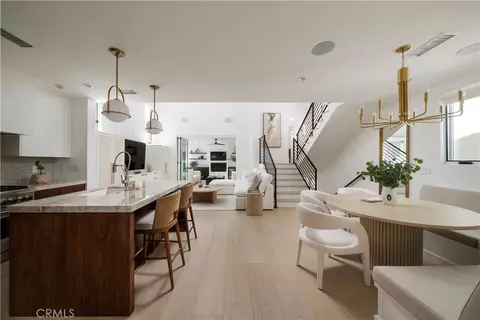 428 Fernleaf Ave #1/2, Corona Del Mar, CA 92625